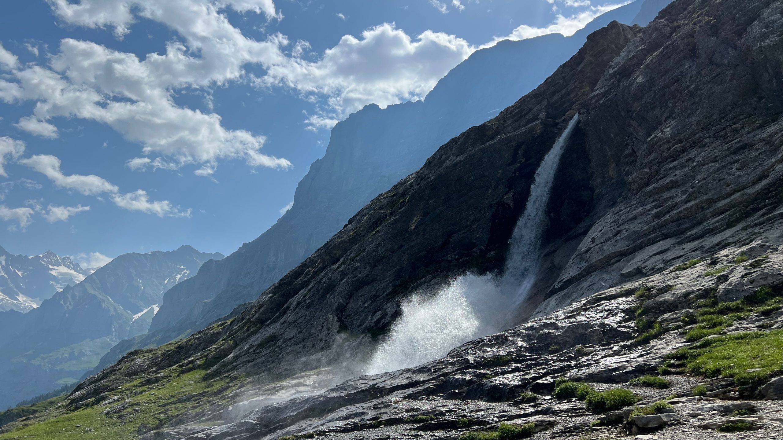 Eiger Trail: Alpiglen – Eigergletscher – Grindelwald Hike